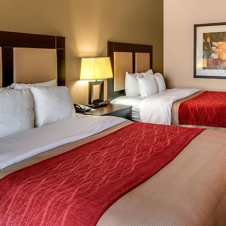 Comfort Inn & Suites Paris Luaran gambar