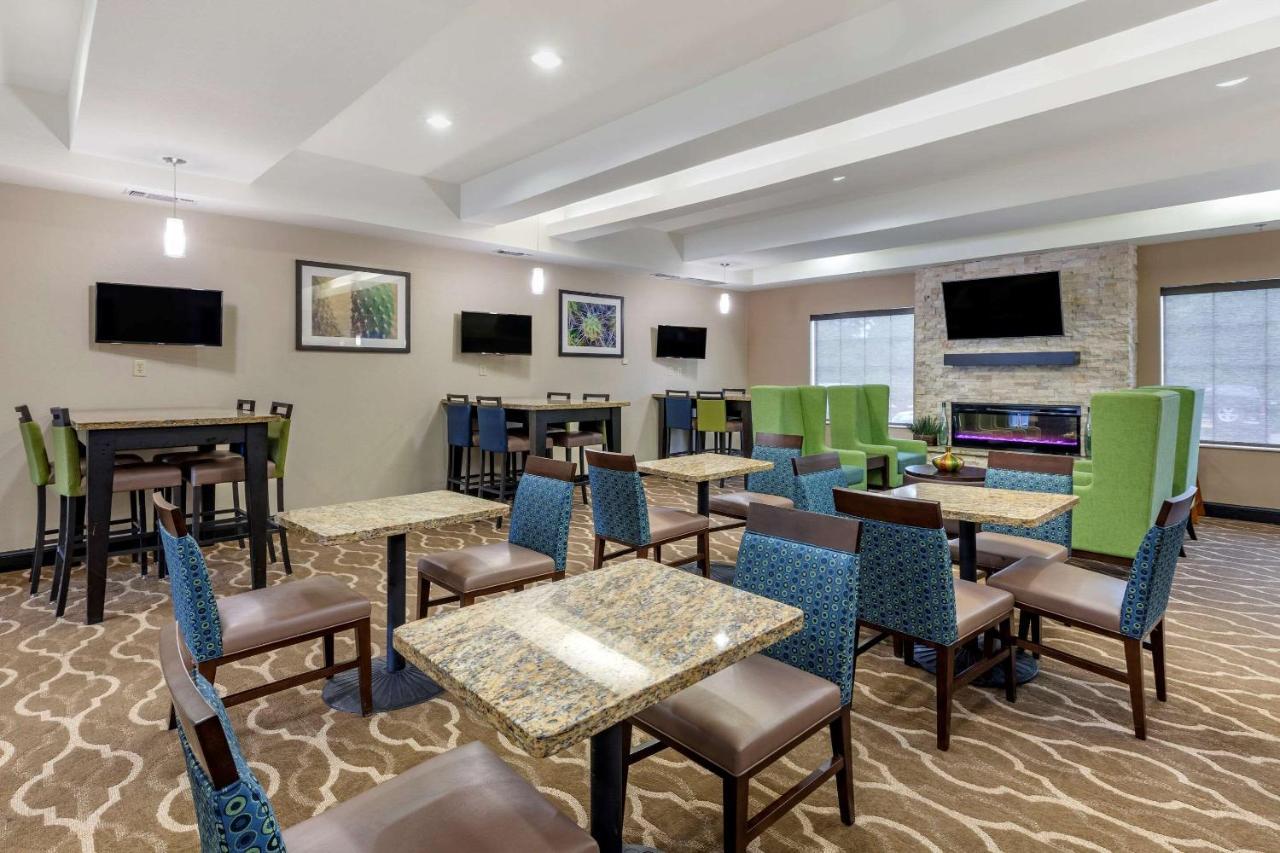 Comfort Inn & Suites Paris Luaran gambar