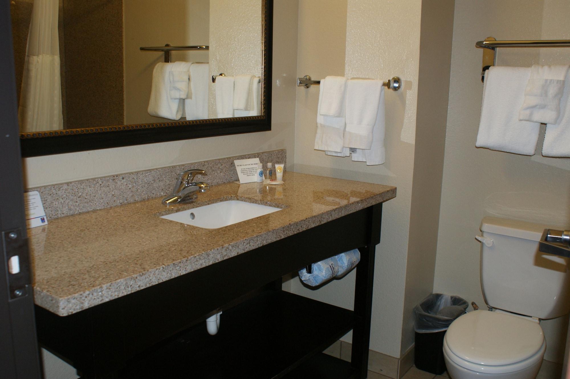 Comfort Inn & Suites Paris Luaran gambar